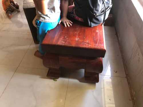 សាឡុងឈុតធំឈើ រាជកុល