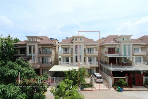 AEON Sen Sok area| 4 bedrooms twin-villa in gated community for rent