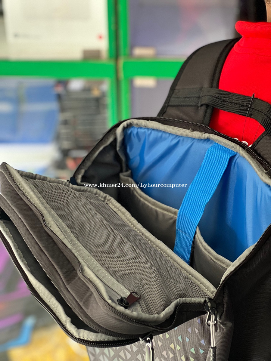 Bag Dell 17” original Price 25.00 in Phnom Penh, Cambodia Lyhour