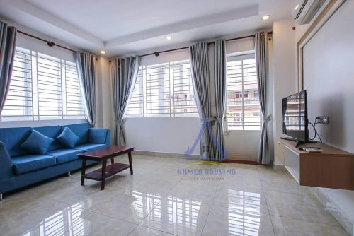 Pleasant affordable 2 bedrooms apartment with lift for rent near Olympic market