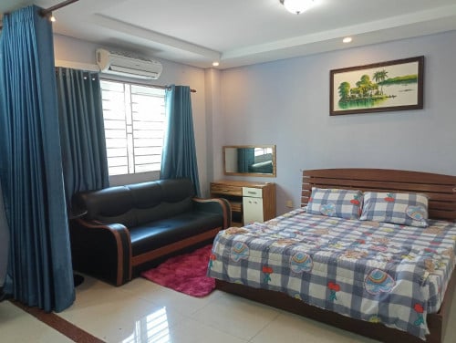 BTB area | Nice apartment  with elevator for rent south of Russian market