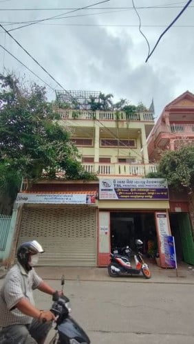 ផ្ទះអាជីវកម្ម 2ល្វែង សម្រាប់លក់ ជិតកាំកូសុីធី