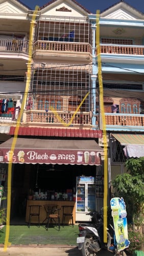 ផ្ទះអាជីវកម្មលក់(ជាប់ផ្លូវរដ្ធលក់បន្ទាន់)