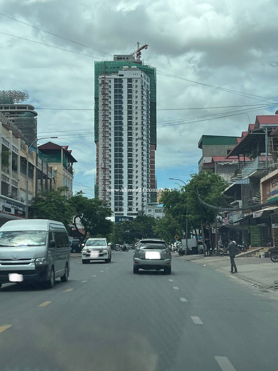 Condo for urgent sale! Sell under market price! Can move in within