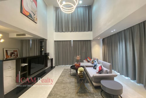 BKK1 area| Luxurious 5 bedrooms serviced penthouse apartment for rent| Pool, Gym and Sky Bar