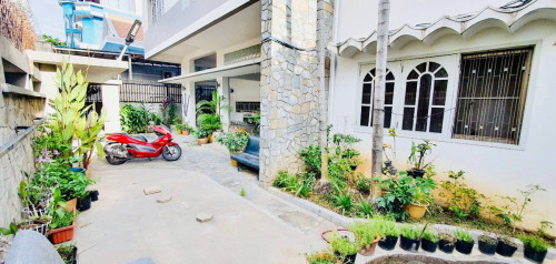 Boutique Hotel For Rent At Daun Penh Area, Near Independent Monument, 16 Rooms 4,500$, Good Area