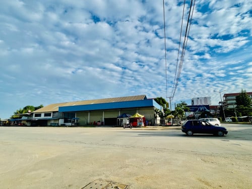 Corner Land And Warehouse For Rent Along National Road 6A, Prek Leap (Best Corner), 14x28m, 5,500$