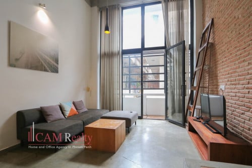 Daun Penh area| 2 bedrooms renovated house for rent| Private balcony