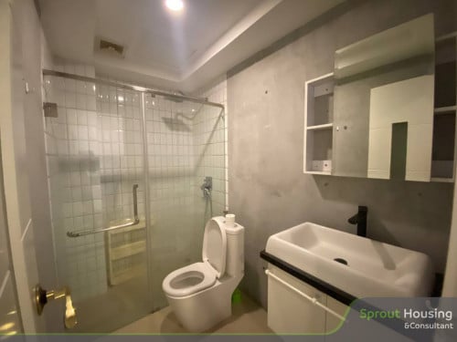 Nice 1Bed For Sale include Hard title
