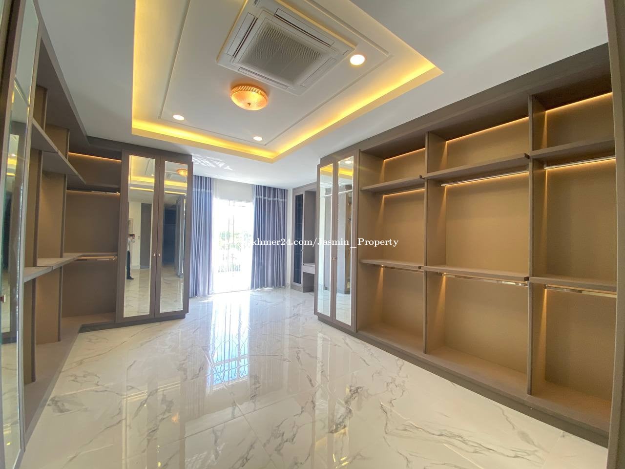 វីឡាឃ្វីនសម្រាប់ជួល Queen Villa For Rent Price 6000 in Nirouth