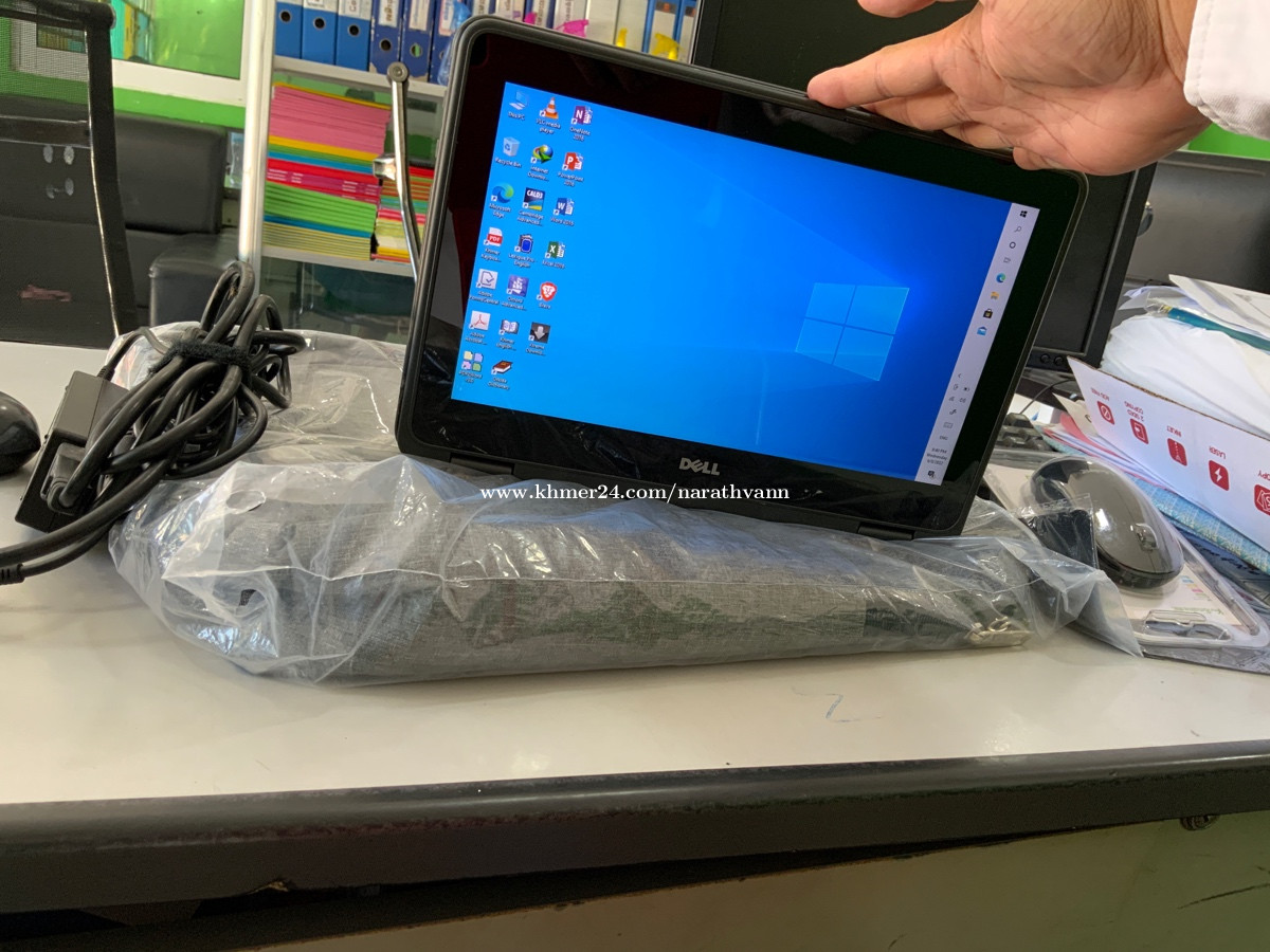 Dell latitude 3189 (2in1) touch screen 250$ free bag 💼,mouse wireless and mouse pad Price $260 in Phnom Penh, Cambodia - narath vann Dell latitude 3189 (2in1) touch screen 250$ free bag 💼,mouse wireless and mouse pad Price $260 in Phnom Penh, Cambodia - narath vann