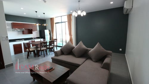2 bedrooms serviced apartment for rent Tonle Bassak area - Phnom Penh