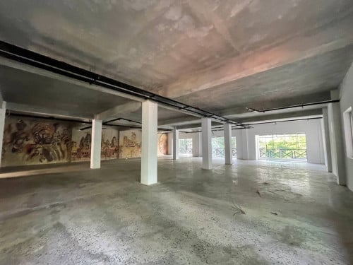 Whole & Share Building For Rent Near Independent Monument,