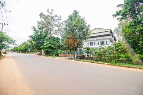 ដីលក់បន្ទាន់ជាប់ផ្លូវសាលាកំរើក 22ម៉ែត្រ, ក្រុងសៀមរាប / Land for Sale on Sala Kamreuk Rd, Siem Reap