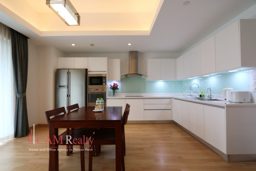Chroy Changvar| 2 bedrooms serviced apartment for rent| Pool, gym, kids playroom and tennis court