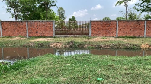 ដីសម្រាប់ជួល តារាងបាល់,ឃ្លាំង, សណ្ឋាគារ, Boutique
