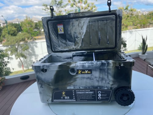 ធុងទឹកកក 110L (cooler box 100L)