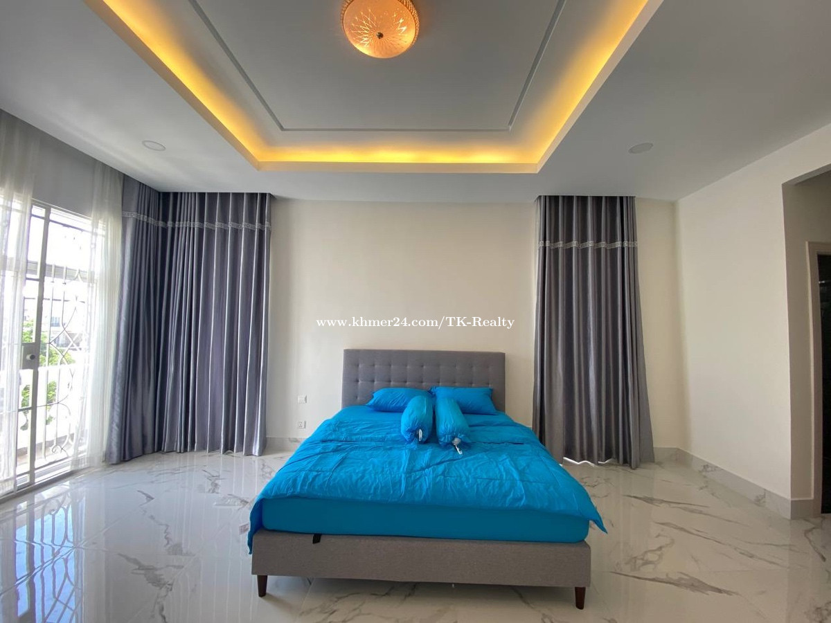 វីឡាឃ្វីនសម្រាប់ជួល Queen Villa For Rent តំលៃ 6000.00 ក្នុង និរោធ