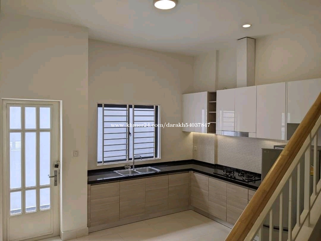 Shop house for rent 590 nego. in Nirouth, Chbar Ampov, Phnom Penh