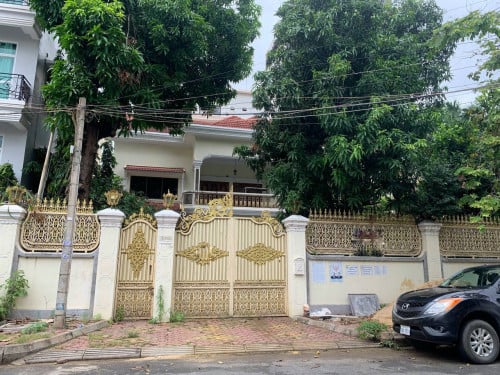 ផ្ទះវីឡាសម្រាប់ជួល ទីតាំងសង្កាត់បឹងរាំង,Property Code:VBRE00702