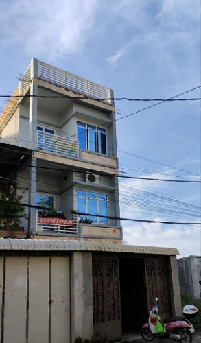 ផ្ទះត្រូវការលក់បន្ទាន់