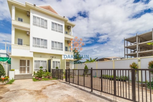 4 Bedrooms House for Rent in Siem Reap-Sala Kamreuk