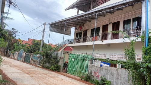 ផ្ទះកណ្តលក្រុងលក់ ស្វាយដង្គំ សៀមរាប