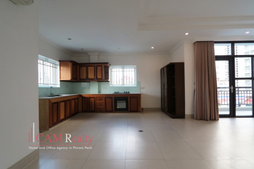 Russian market| Spacious 3 bedrooms serviced apartment for rent