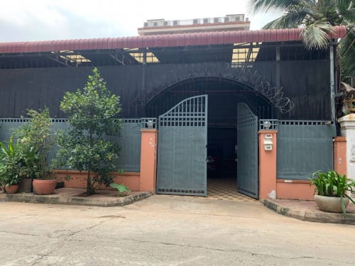 ផ្ទះវីឡាជួលនៅទួលទំពួង/别墅出租/Villa for Rent in Toul tompong/Property Code:VBRE00575