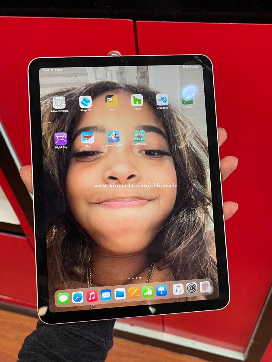 Apple iPad Air 4th Generation 64GB 10.9 in WiFi Rose Gold ក្នុង