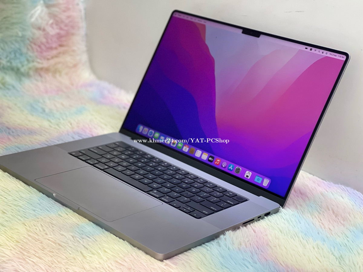 MacBook M1 Pro in Phnom Penh, Cambodia on