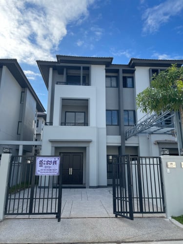 Villa Twin ( Chipmong Park Land 598) លក់បន្ទាន់