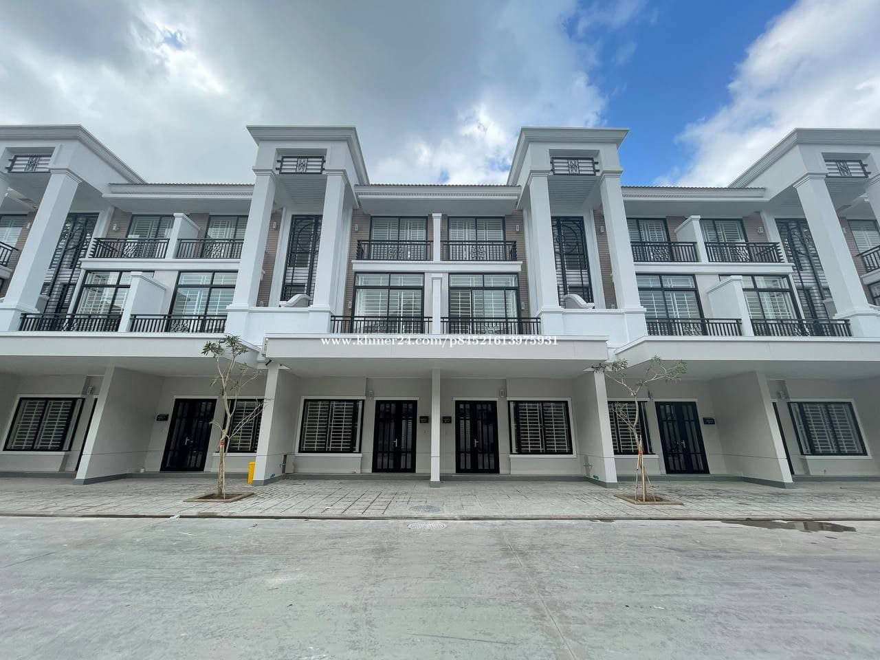 LA Villa មសម្រាប់លក់ LA House for sale in Eco Delta Borey Peng huoth