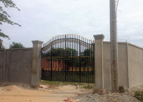 ដីលក់ប្រញាប់ក្រុងតាខ្មៅ