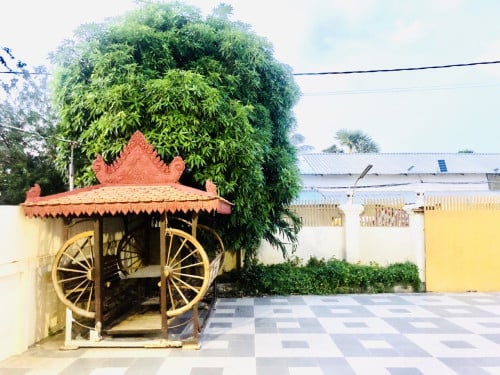 ផ្ទះវីឡាលក់ប្រញាប់ខណ្ឌពោធិសែនជ័យ