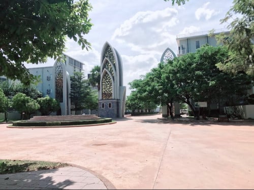 House for sale in Borey premium angkor 53000$  yard tittle