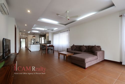 Spacious 3 bed serviced apartment for rent in Phnom Penh| Rooftop pool & Gym