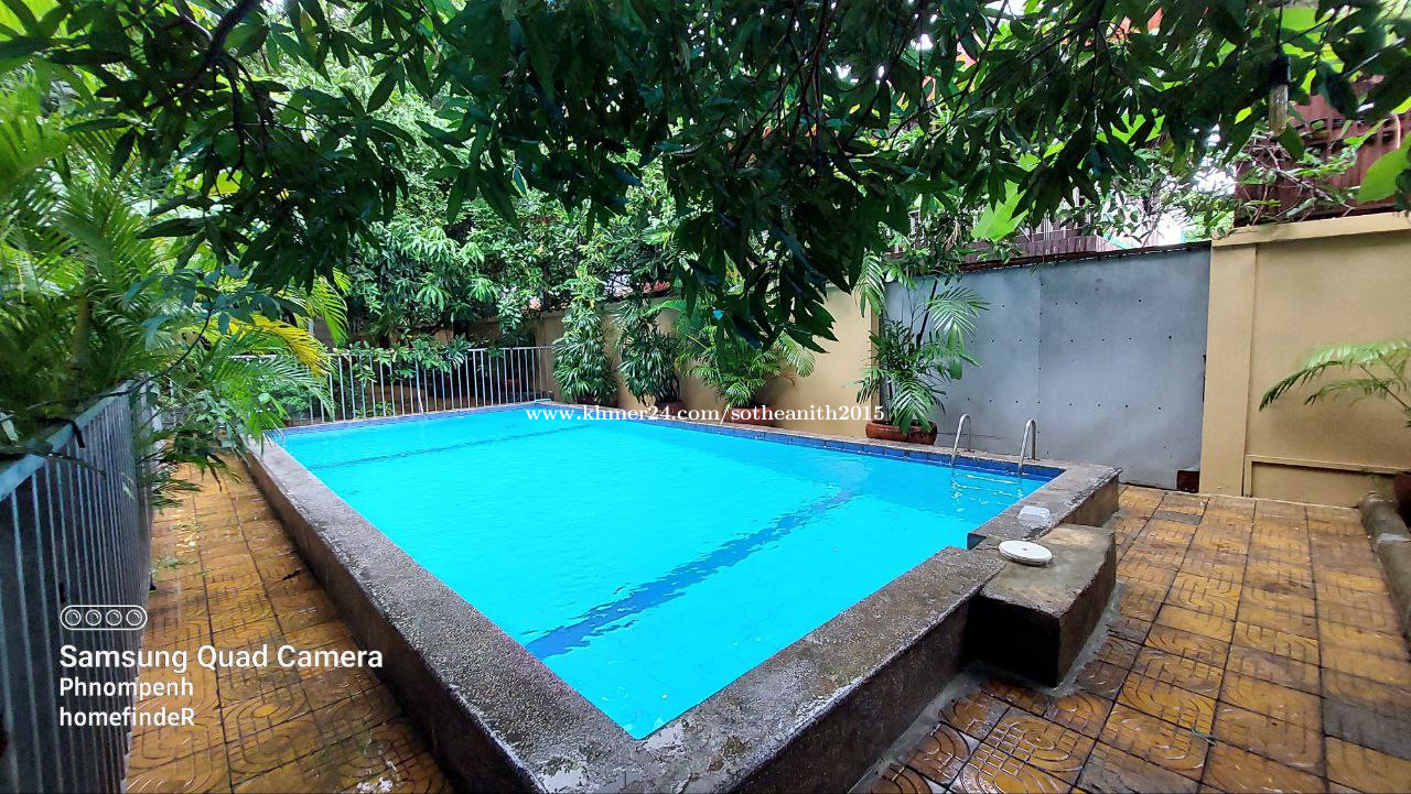 Lovely Swimming pool villa for rent