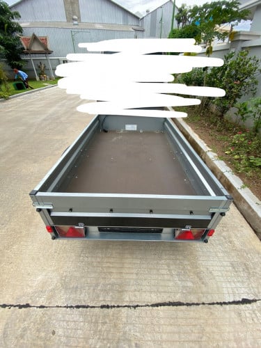 trailer រម៉កសណ្តោងសំរាប់ឡាន