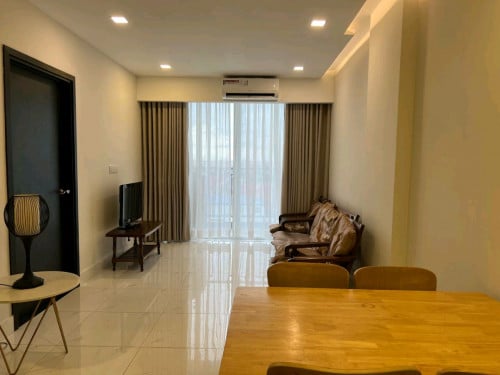 បន្ទប់ជួល