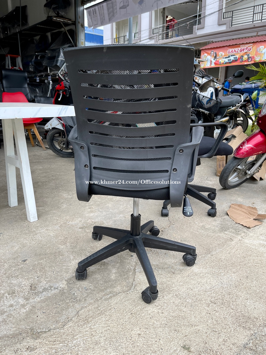 Office chair (new in box📦 ) in Phnom Penh, Cambodia on