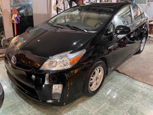 Toyota Prius 2010 for rent សម្រាប់​ជួល​
