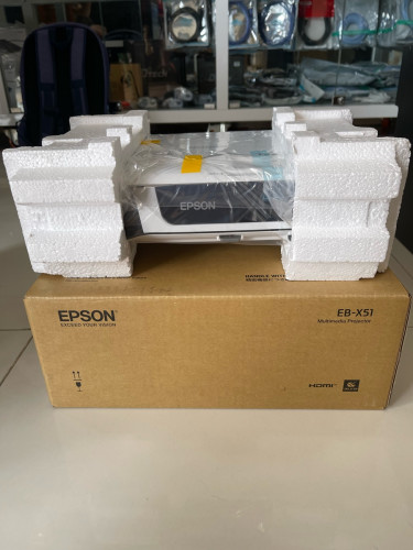 LCD Projector Epson EB-X51