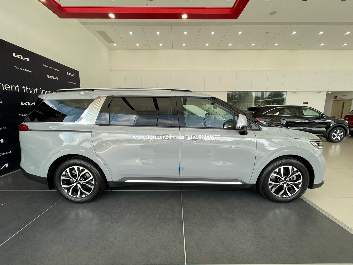 Kia Carnival 2023 Full Option ពេញ Price 77999.00 in Phnom Penh