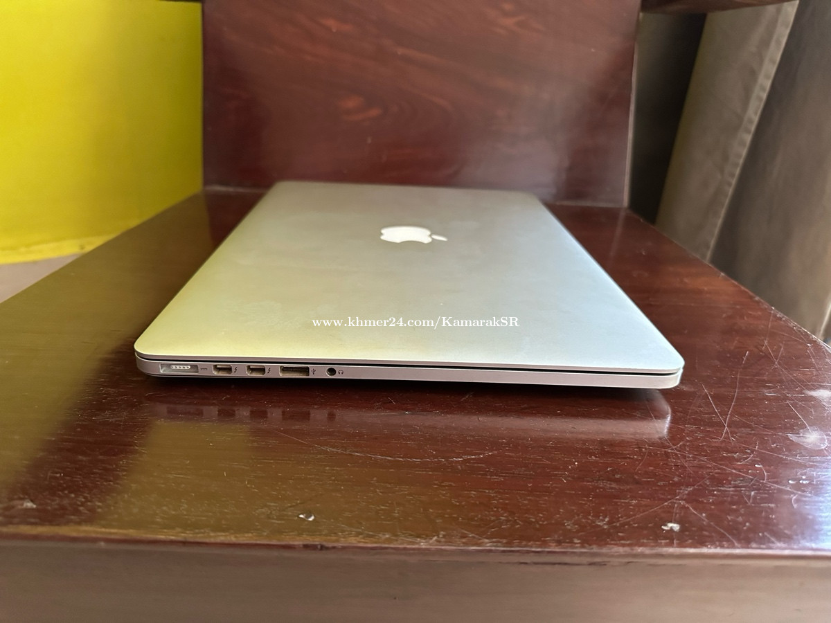 MacBook Pro (Retina, 15inch) FOR PARTS OR REPAIR Price 300.00 in Siem