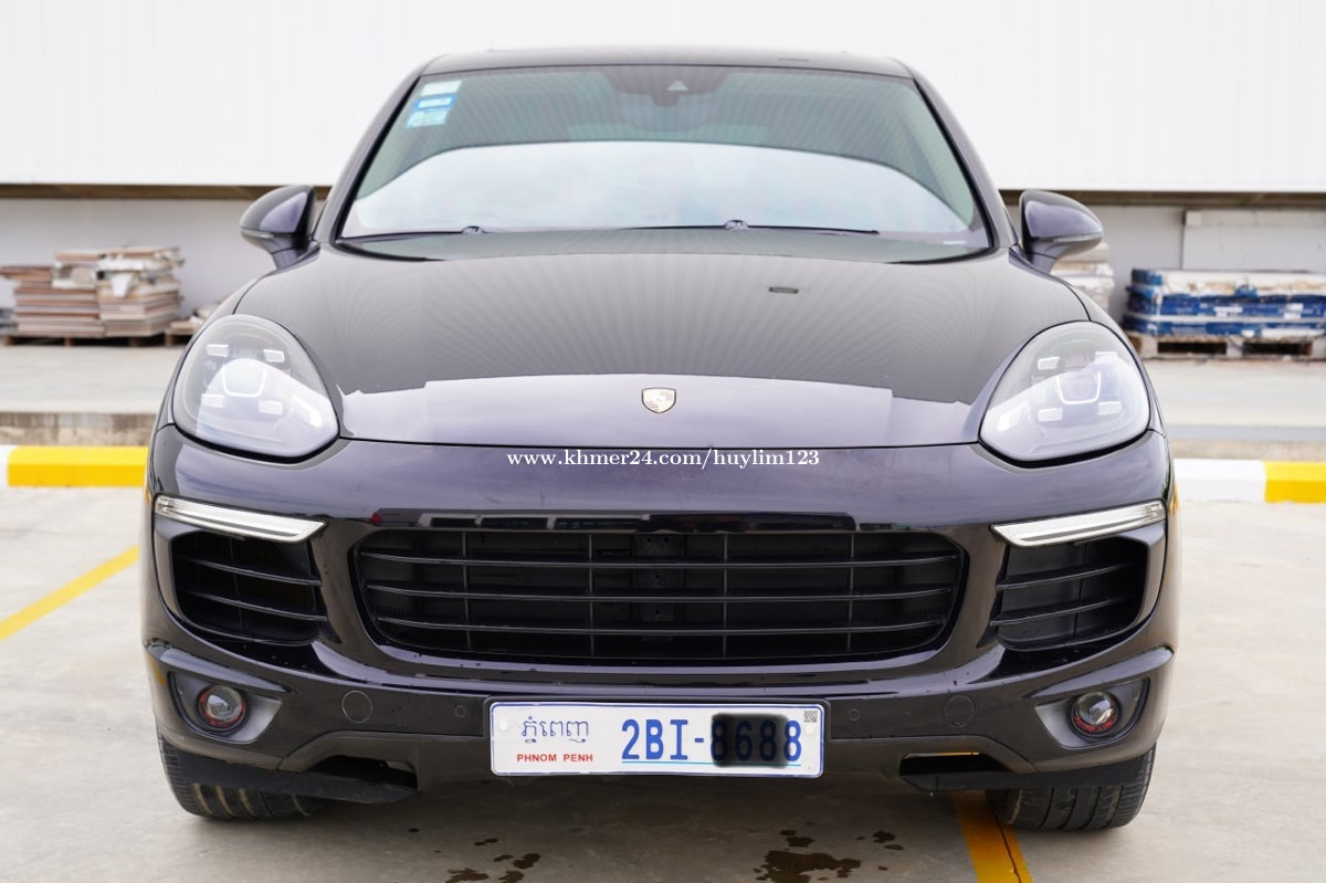 Porsche Cayenne S Hybrid 2015 Price 64500.00 in Phnom Penh, Cambodia