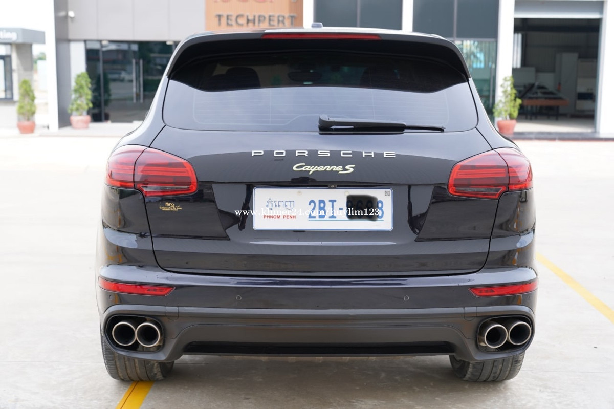 Porsche Cayenne S Hybrid 2015 Price 64500.00 in Phnom Penh, Cambodia