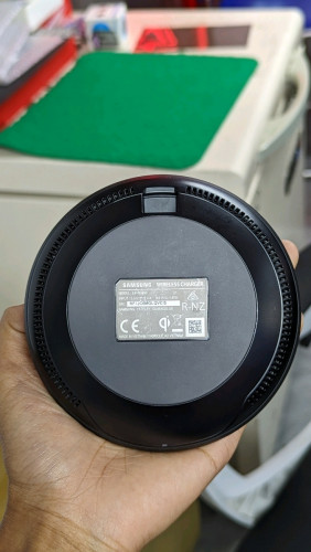 ឆ្នាំងសាកហ្ស៊ីន Wireless Fast Charger Samsung