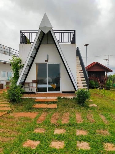 រីសតសំរាប់លក់