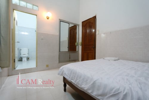 BKK1 area| 2 bedrooms apartment for rent in Phnom Penh.